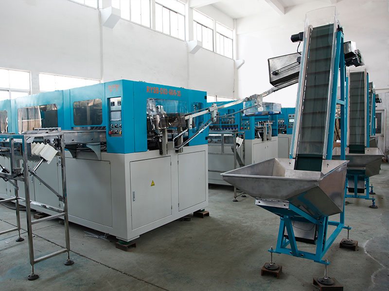 Common technical problems of hollow blow molding machine
